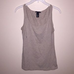 Fitted stretchy tank